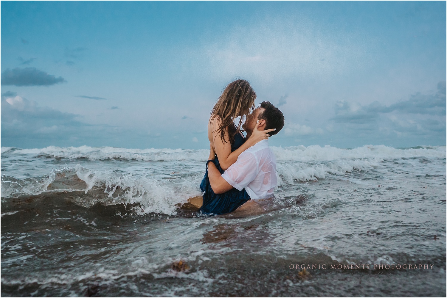 Blowing rocks Preserve Engagement organic moments photography