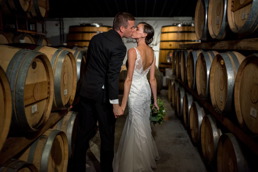 Long Island Bedell Cellars Wedding Organic Moments Photography