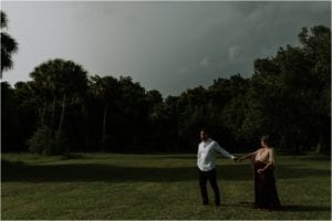 riverbend park maternity session organic moments photography
