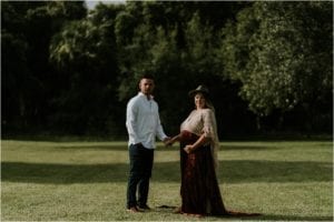 riverbend park maternity session organic moments photography